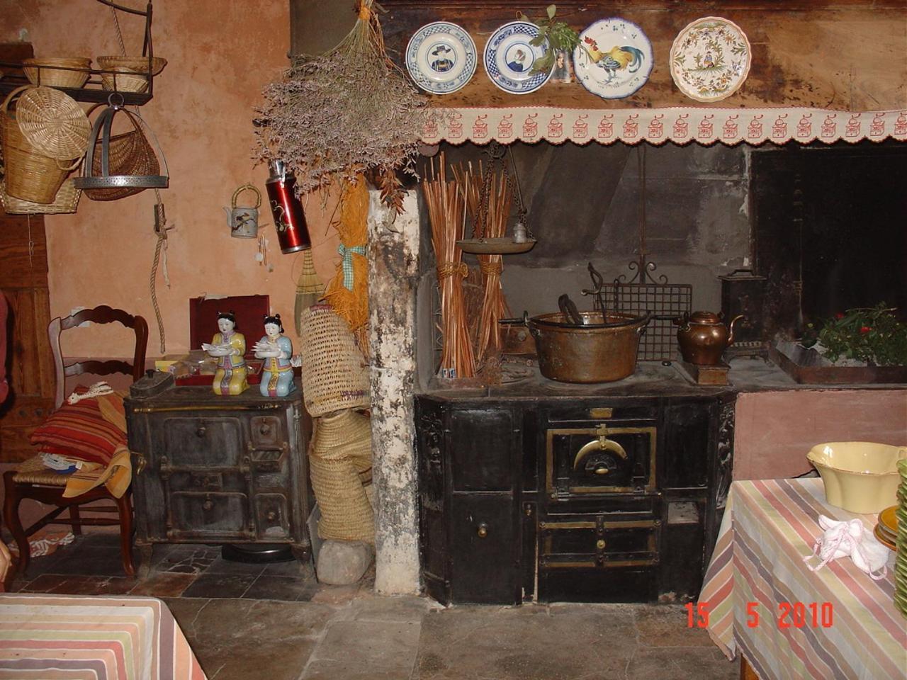 Demeure De Digoine "Chambre D'Hotes" Bourg-Saint-Andéol Eksteriør billede